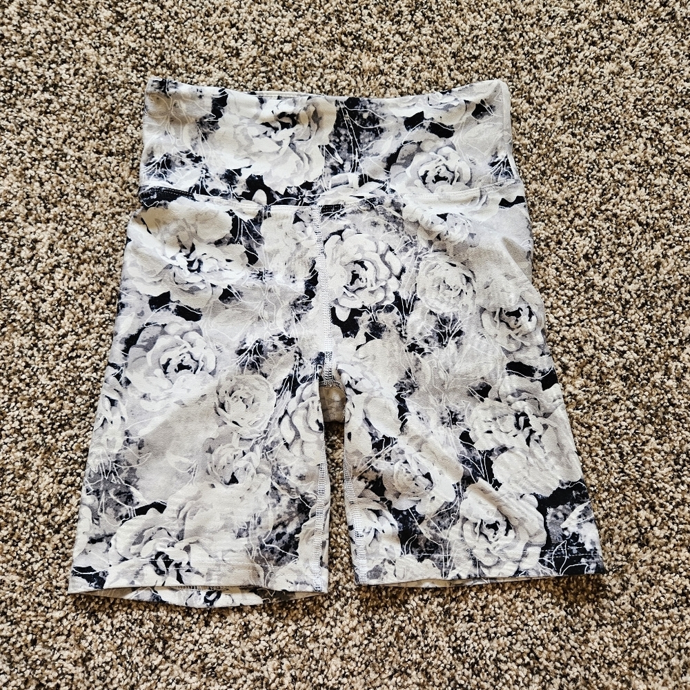 Balance Collection Gray and White Activewear Medium